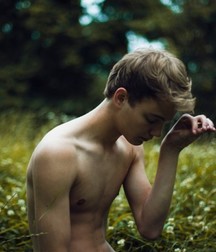 Alex cute model 5ac9cbe6a590a.jpg