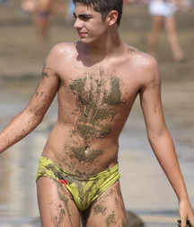 Speedos 5adee7cbe3641.jpg