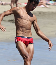Speedos 5adee7e08c531.jpg