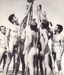 Happy old times 5ae0ac9588de6.jpg