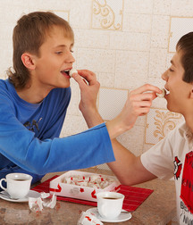 Gosha and Valentine 5aec5f29207a0.jpg