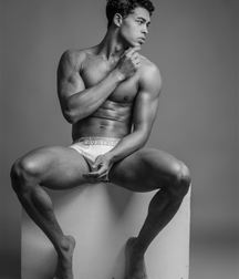 Devin Truss 5af4a36ba3b97.jpg
