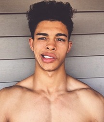 Devin Truss 5af4a464779ab.jpg
