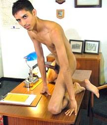 Asian, Black and Indian twins 5b192b2d82669.jpg
