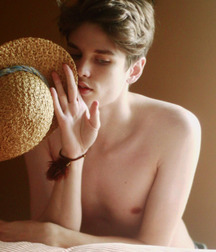 Cute lads 5b192beaca893.jpg