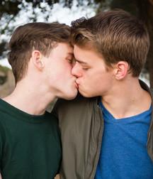 Hunter Graham and Ethan Helms 5b1a9e3aa78ba.jpg