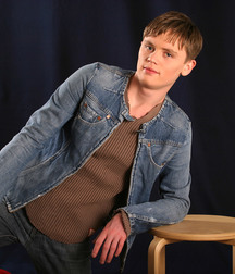  Edik 1(Edik gets edible) 5b1fcc53ef1e9.jpg
