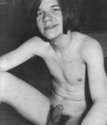 Vintage boys 5b3bbd4a64bce.jpg