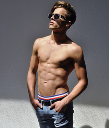 Nathaniel 5b40f9f56da6c.jpg