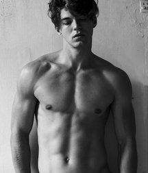Belleza de los muchachos 5b8599e111ebb.jpg