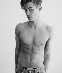 Douglas Giles 5bc8a9710fe29.jpg