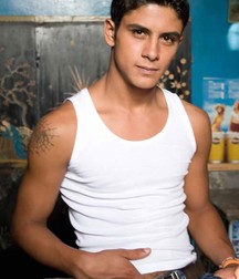 Marco 5bd8ab610a570.jpg