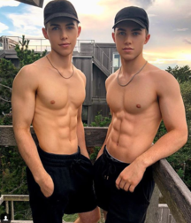 Coyle twins 5c0d23759554e.png