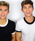 Coyle twins 5c0d2377a818c.jpg