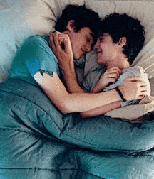 Lovely boys 5c152b12879b7.gif
