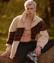 Just beauty of boys 5c1687355aa6e.jpg