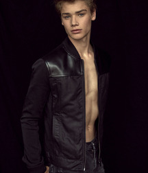Just beauty of boys 5c1d74b36df65.jpg