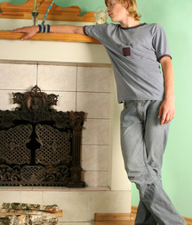  David 1 (David gets hot near a fireplace) 5c2cf101af93e.jpg