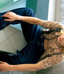 David 2 (David, a poolside angel) 5c443d847fbfd.jpg