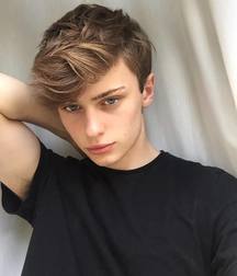 Just beauty of boys 5c55f7586e84e.jpg