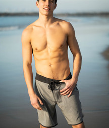 Ilan, Homer, Will 5c6320c70d893.jpg
