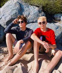 Just beauty of boys 5c7c2eecb8ea9.jpg