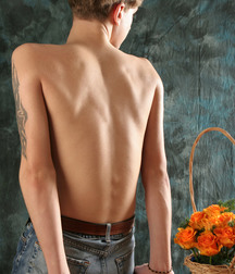  Willy 01 (Willy and the antique studio) 5c83884d339eb.jpg