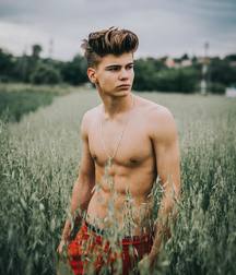 Just beauty of boys 5c8fc4bc688e8.jpg