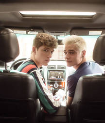 Travis Stevens and Cameron Parks 5c97e05be9836.jpg