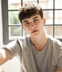 Just beauty of boys 5cd6ee06b6a6e.jpg
