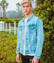 Just beauty of boys 5d0151d01b33a.jpg