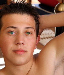Just beauty of boys 5d0e2af13d034.jpg