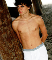 DZ cute boy 5d0fc039bc0d6.jpg