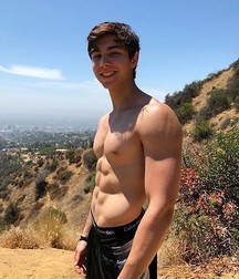 Just beauty of boys 5d1364ad7c2b5.jpg