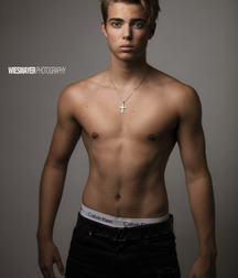 Just beauty of boys 5d146ff9840f4.jpg
