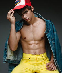 Just beauty of boys 5d236d8c9f322.jpg