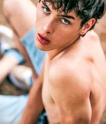 Just beauty of boys 5d2b4c192beda.jpg