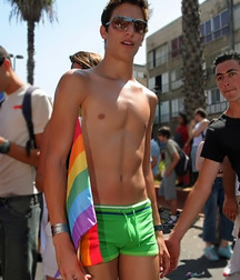 Just beauty of boys 5d2b4c1e02a69.jpg