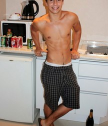 Just beauty of boys 5d2e1407365ba.jpg
