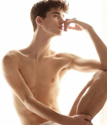 Just beauty of boys 5d2f6d6976b84.jpg