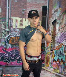 Latino * Crank 5d47e7b3d4cb9.jpg