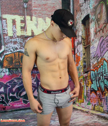 Latino * Crank 5d47e83fa5b7b.jpg