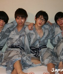 Japan boys 5d697e4d40a5d.jpg