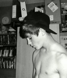 Just beauty of boys 5d6ec1eb47020.jpg