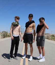 Just beauty of boys 5d72a909e9157.jpg