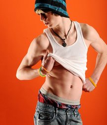 Just beauty of boys 5da8c30b8d998.jpg