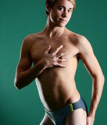 Hunter 5da8eed661a04.jpg