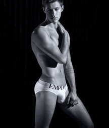 Just beauty of boys 5da97e64e4c97.jpg