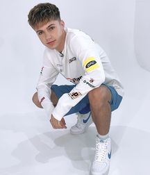 Just beauty of boys 5da9f6b79e1e8.jpg