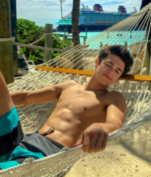 Just beauty of boys 5db31ea218570.png